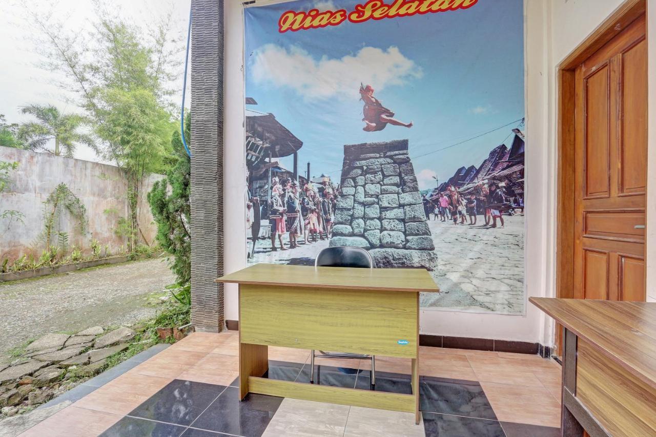 Hotel Wisma Ck Kebumen Zewnętrze zdjęcie