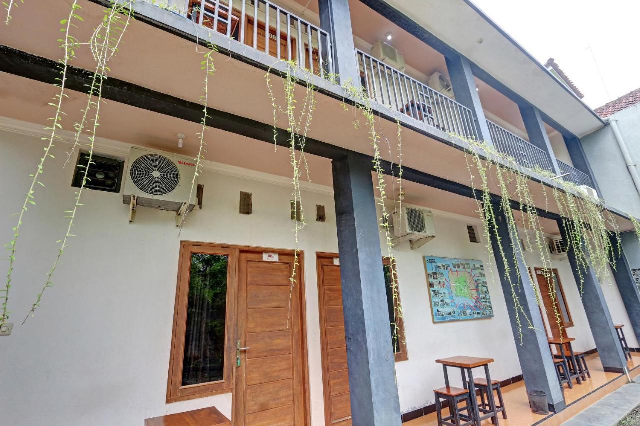 Hotel Wisma Ck Kebumen Zewnętrze zdjęcie